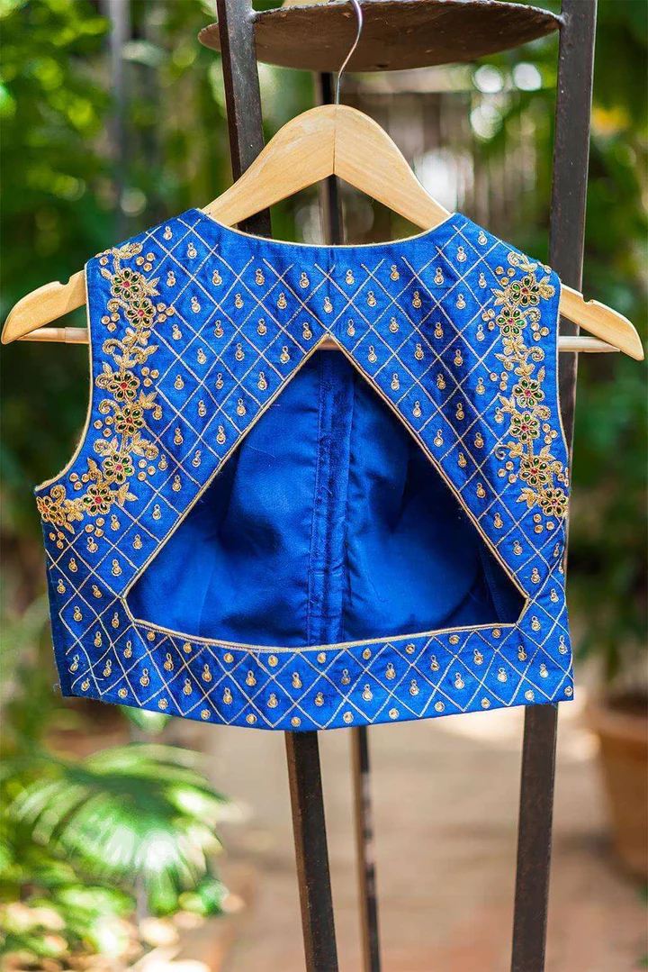 Abhayi - Hand embroidered blouse 2