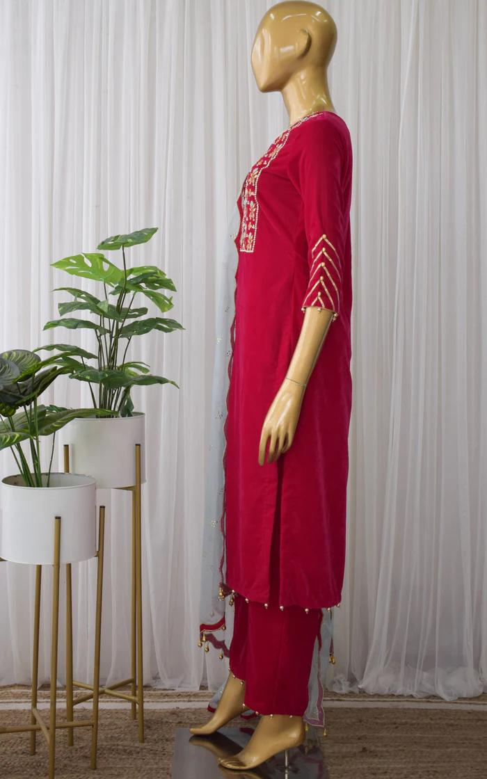 Ruby Pink Velvet Kurta _ Pant (3)